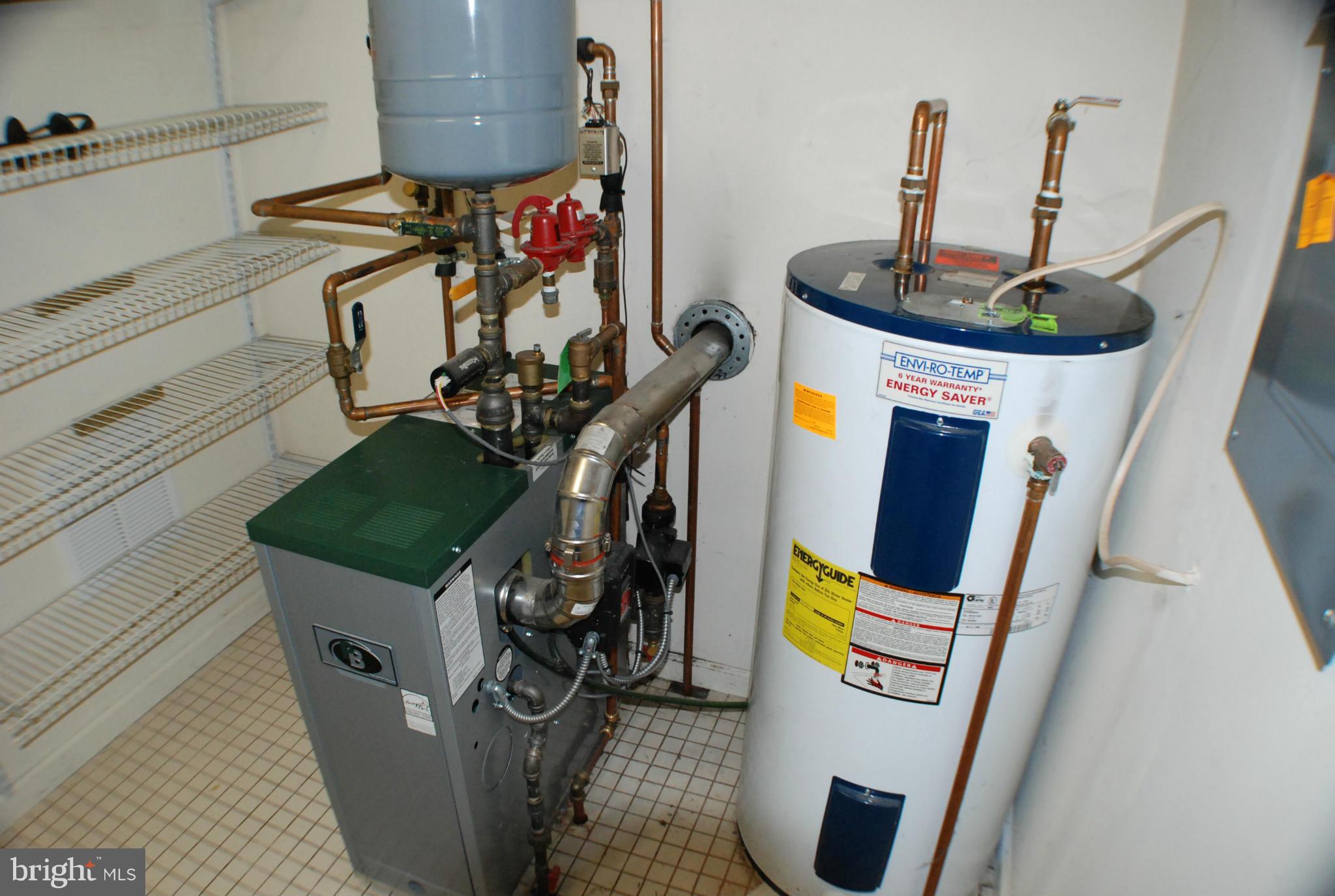 2423 Locke's Mill Road Berryville, VA 22611 - Photo 18 of 30 Utility Room/Laundry room