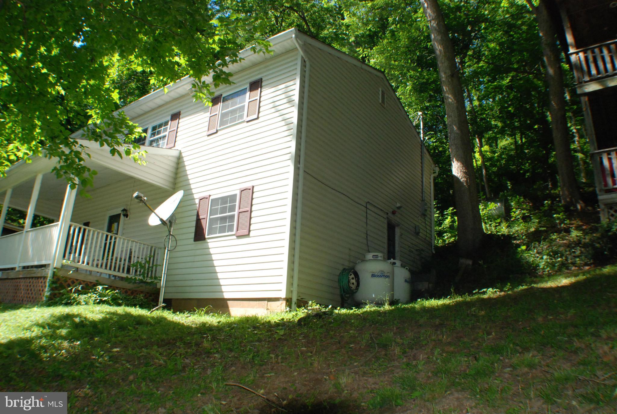 2423 Locke's Mill Road Berryville, VA 22611 - Photo 28 of 30 Ext side view