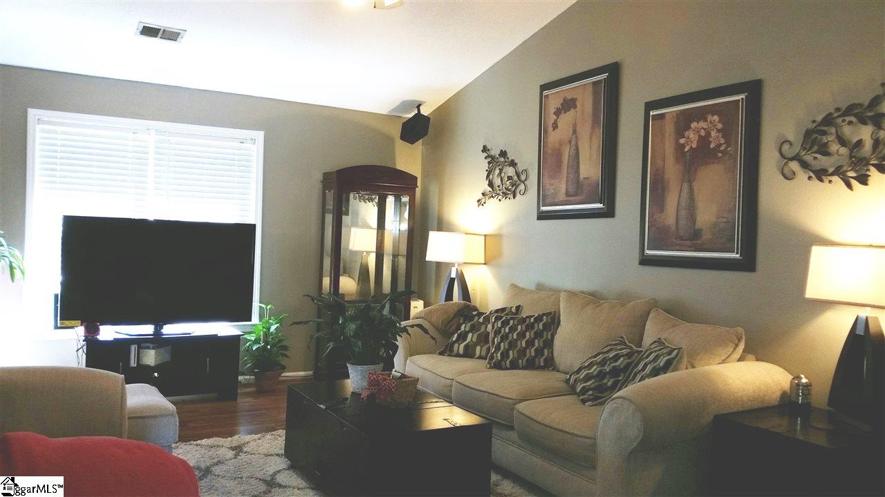 7 Spring Vista Court Fountain Inn, SC 29644 - Photo 2 of 15 Gallery Image 2