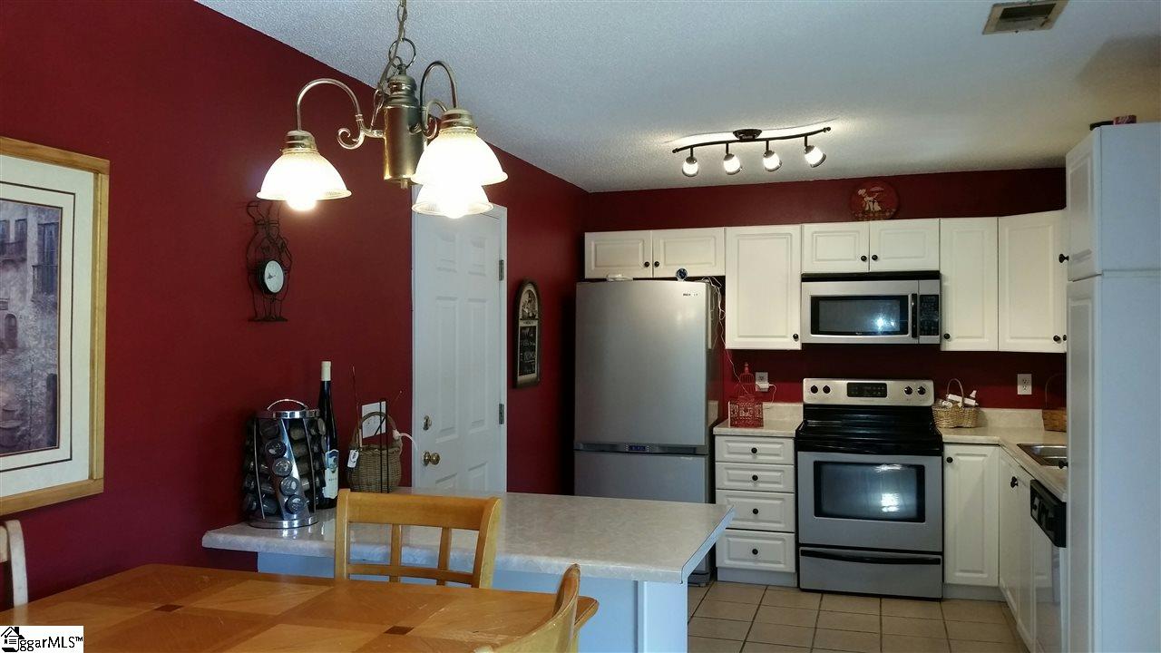 7 Spring Vista Court Fountain Inn, SC 29644 - Photo 6 of 15 Gallery Image 6
