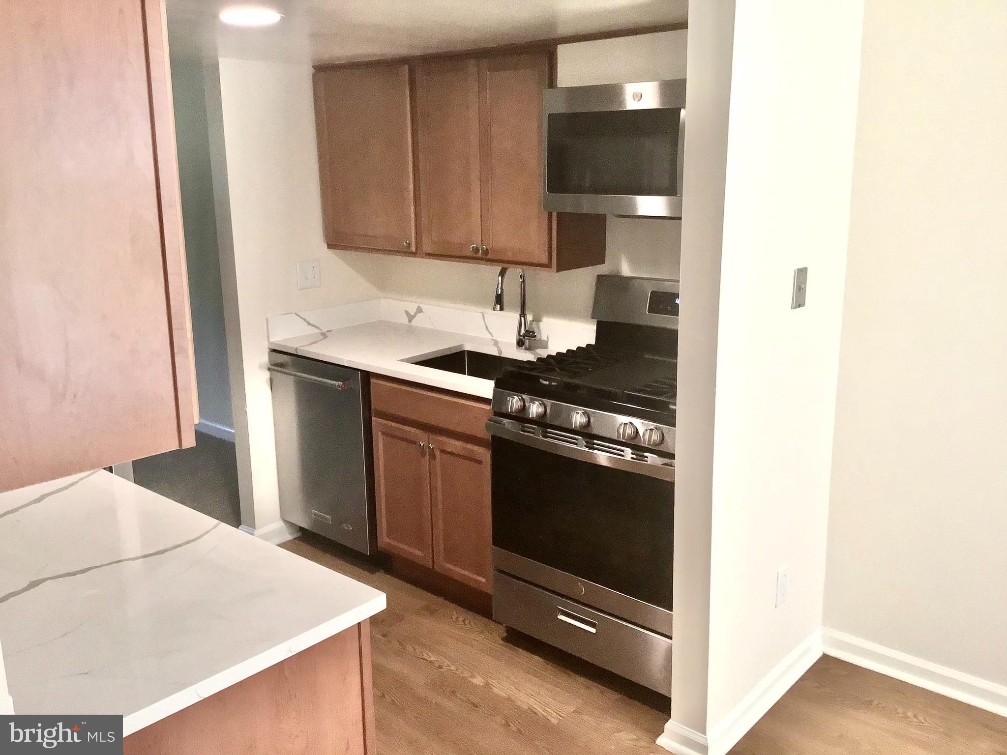 8968 Footed Ridge Columbia, MD 21045 - Photo 5 of 25 Gallery Image 5