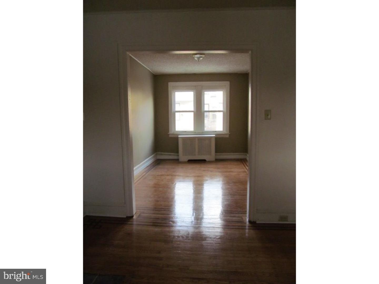 2011 Ridley Street Philadelphia, PA 19138 - Photo 4 of 11 Dining Room