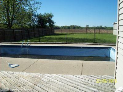 7200 East Bristol Road Davison, MI 48423 - Photo 30 of 43 100_1252.jpg