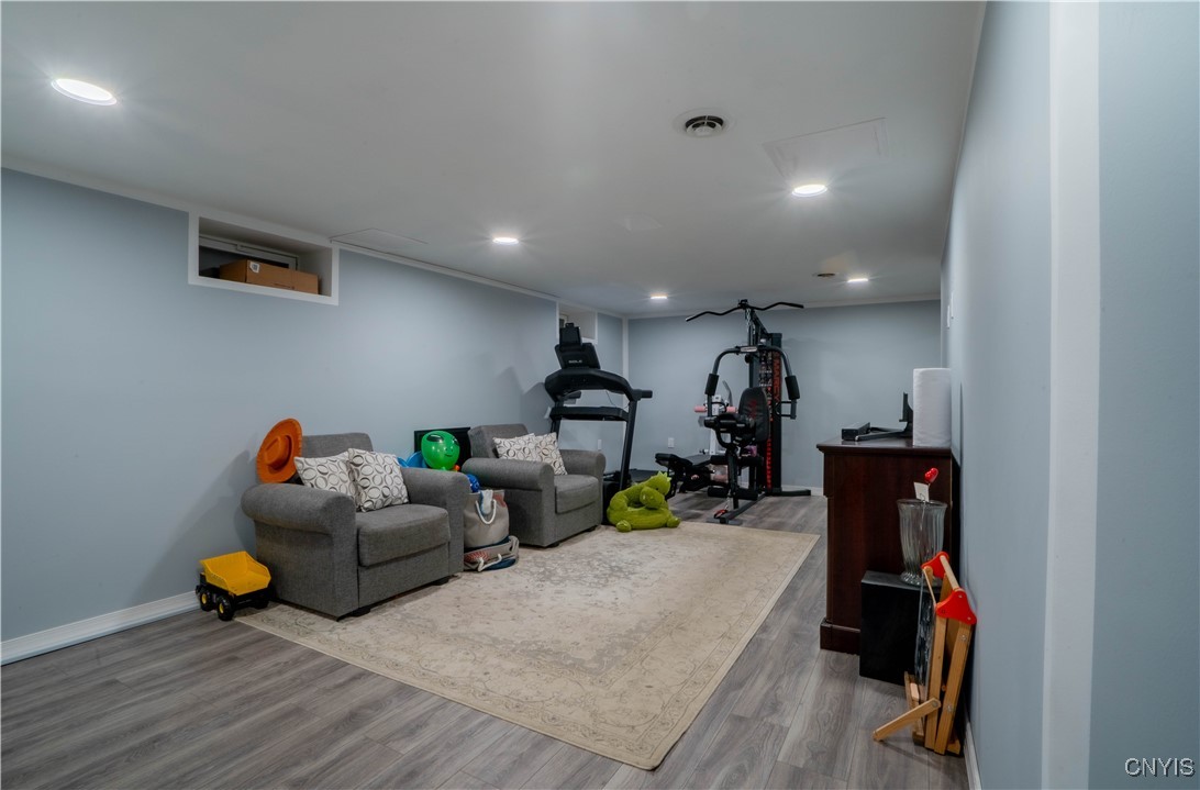 5720 Mapleton Drive Utica, NY 13502 - Photo 29 of 50