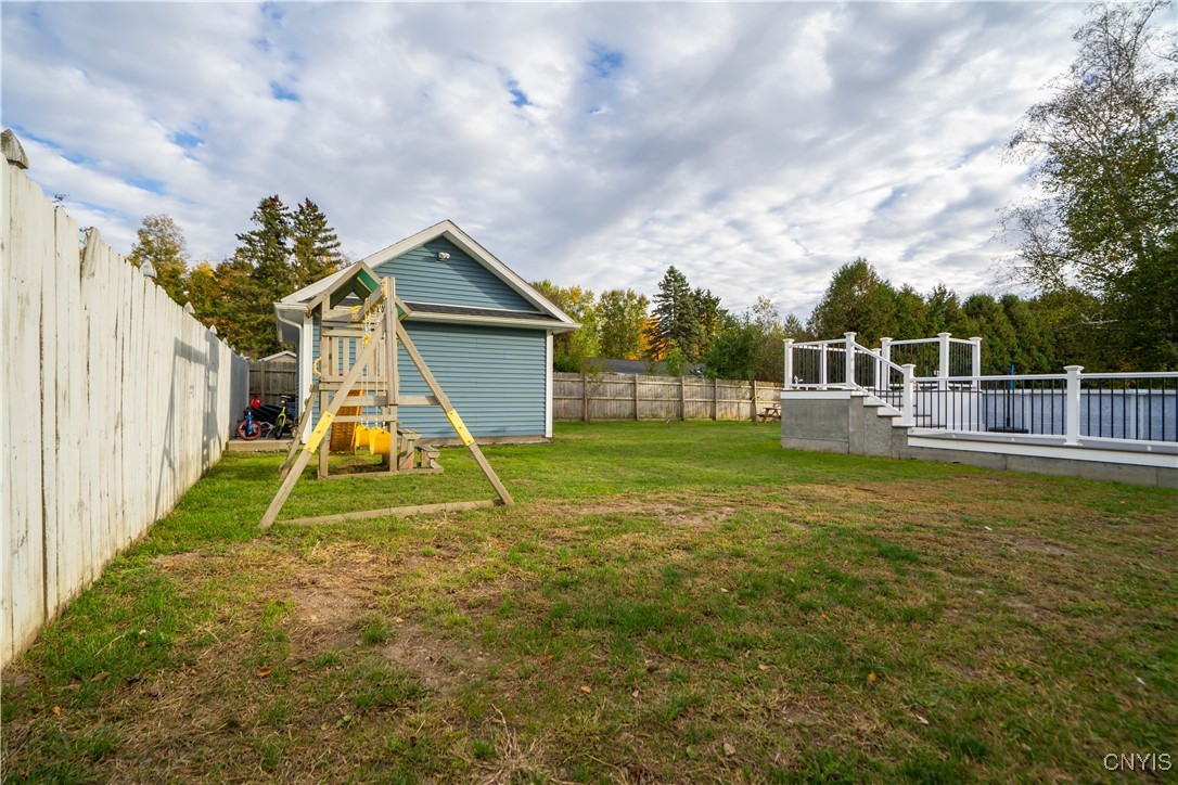 5720 Mapleton Drive Utica, NY 13502 - Photo 43 of 50