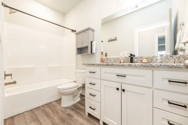 $2,075 | 9 Drywood Lane, Huntsville, TX 77340