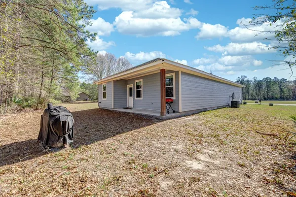 $2,075 | 9 Drywood Lane, Huntsville, TX 77340