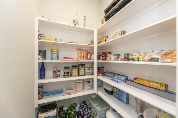 $2,075 | 9 Drywood Lane, Huntsville, TX 77340