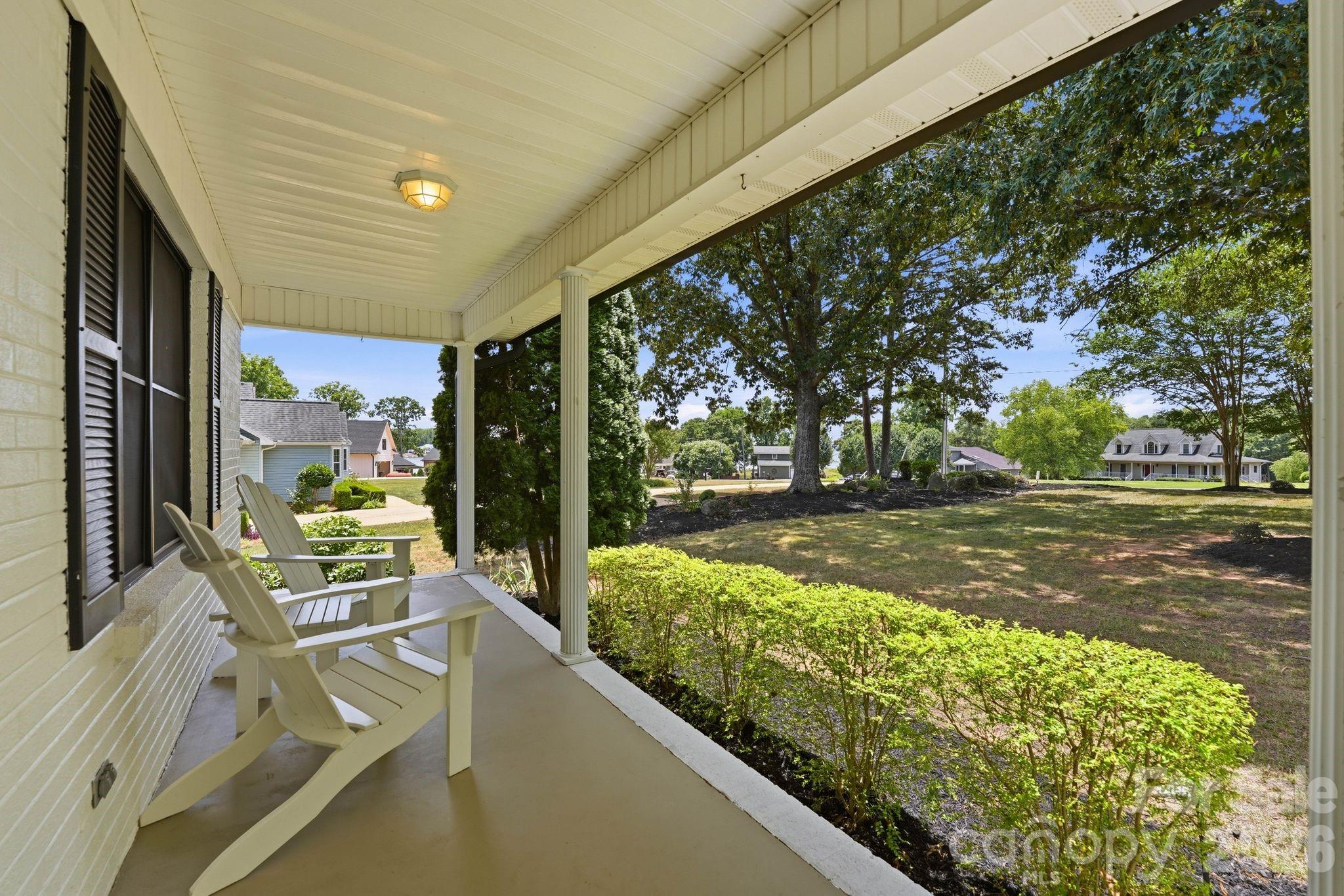 49435 River Run Road Albemarle, NC 28001 - Photo 5 of 39