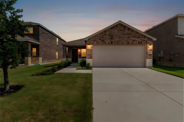 $279,900 | 1340 Panorama Drive, Forney, TX 75126