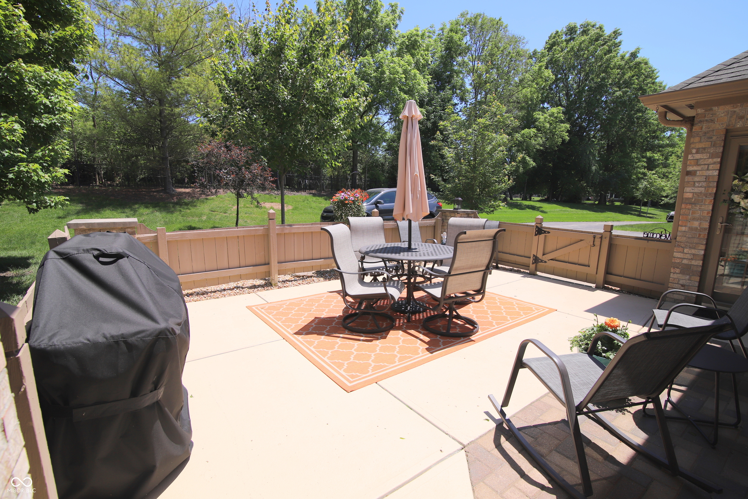 7484 Courtyard Way Fishers, IN 46038 - Photo 7 of 55