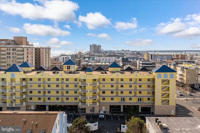 $875,000 | 8 60th Street, Unit 902, Ocean City, MD 21842