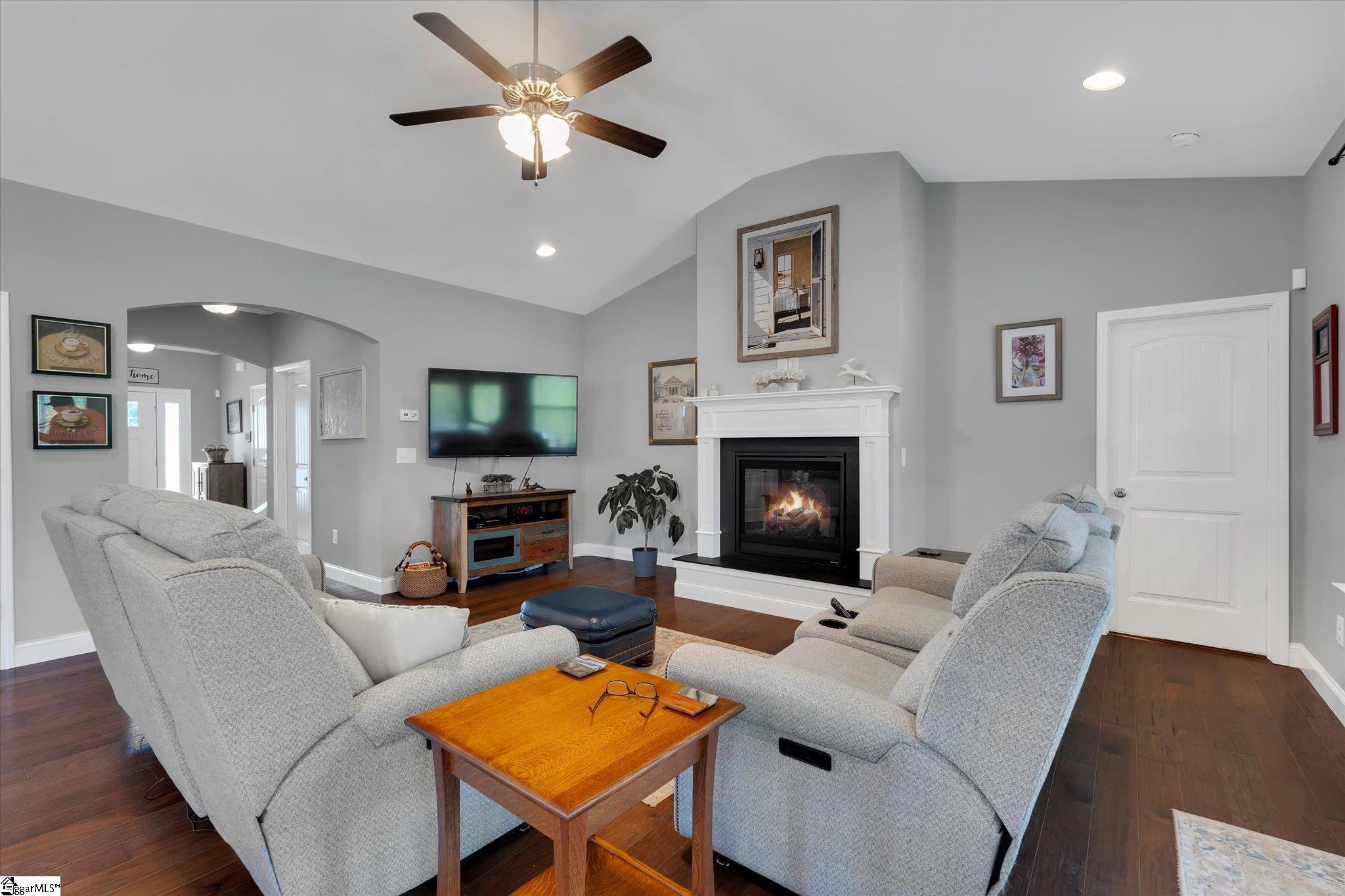 114 Jones Kelley Road Travelers Rest, SC 29690 - Photo 6 of 39
