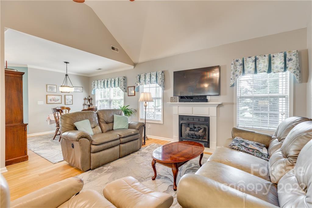 721 Kendall Green Road Fort Mill, SC 29715 - Photo 7 of 29 Gallery Image 7