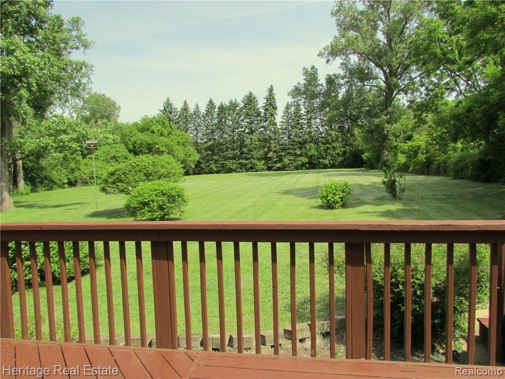 1180 South Boulevard Rochester, MI 48309 - Photo 20 of 28