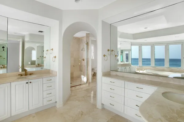 $49,995 | 2635 South Ocean Boulevard, Highland Beach, FL 33487