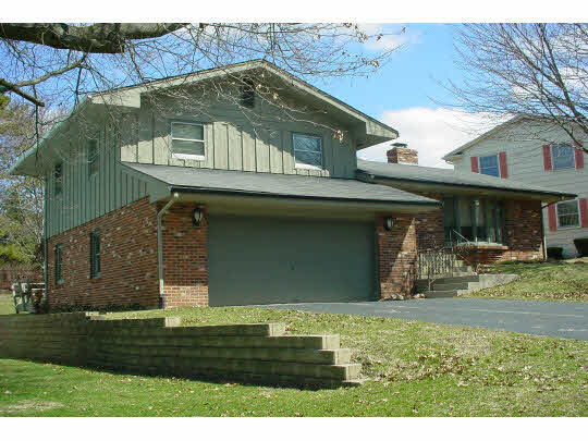 4886 Brigadoon Road Rockford, IL 61107 - Photo 1 of 11 Gallery Image 1