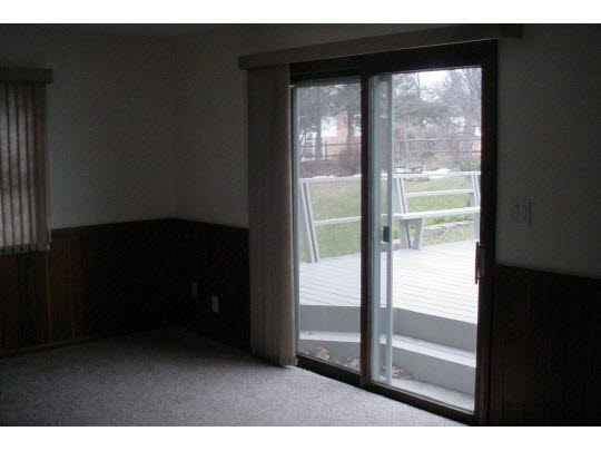 4886 Brigadoon Road Rockford, IL 61107 - Photo 4 of 11 Gallery Image 4