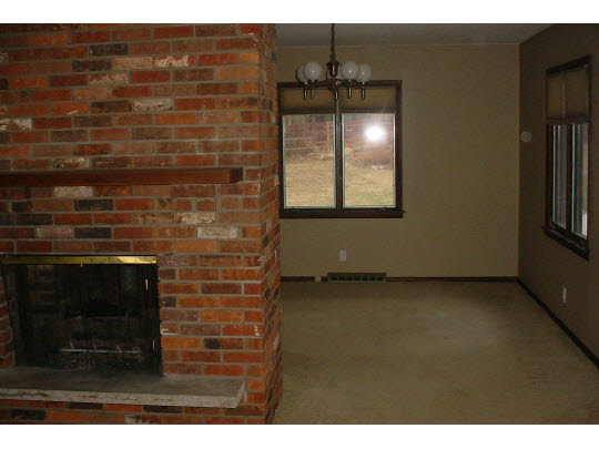 4886 Brigadoon Road Rockford, IL 61107 - Photo 10 of 11 Gallery Image 10