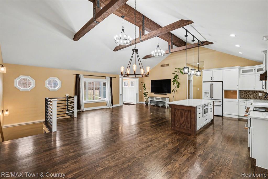 1282 North Van Vleet Road Flushing, MI 48433 - Photo 6 of 42