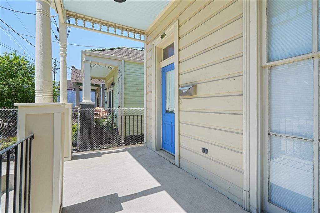 215 North Rendon New Orleans, LA 70119 - Photo 3 of 17 Gallery Image 3