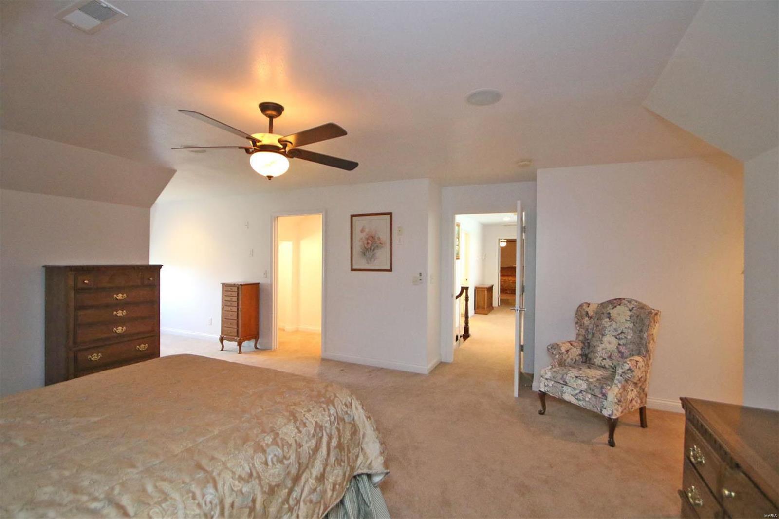 5549 Seminary Road Alton, IL 62002 - Photo 40 of 56