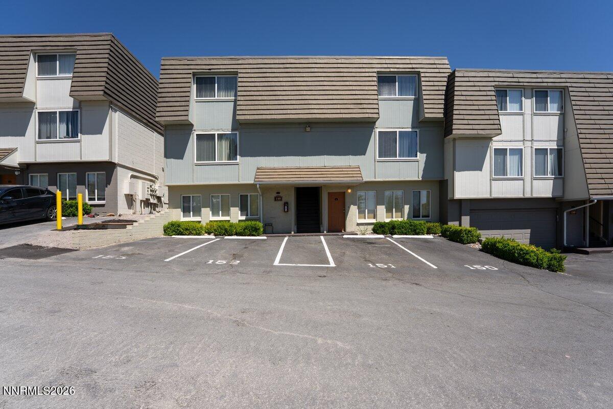 140 Griswold Way, Unit C Reno, NV 89503 - Photo 2 of 19 140 Griswold Way Unit C Reno NV 89503 2