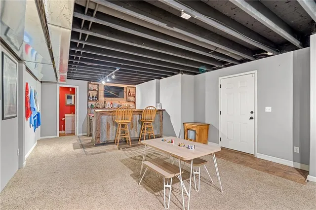 $475,000 | 9711 North Donnelly Avenue, Kansas City, MO 64157