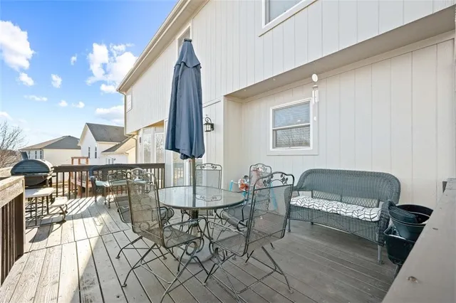 $475,000 | 9711 North Donnelly Avenue, Kansas City, MO 64157