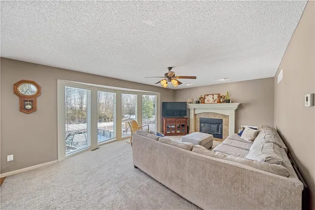 $475,000 | 9711 North Donnelly Avenue, Kansas City, MO 64157