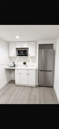 $1,500 | 14321 Madison Street, Unit 1, Miami, FL 33176