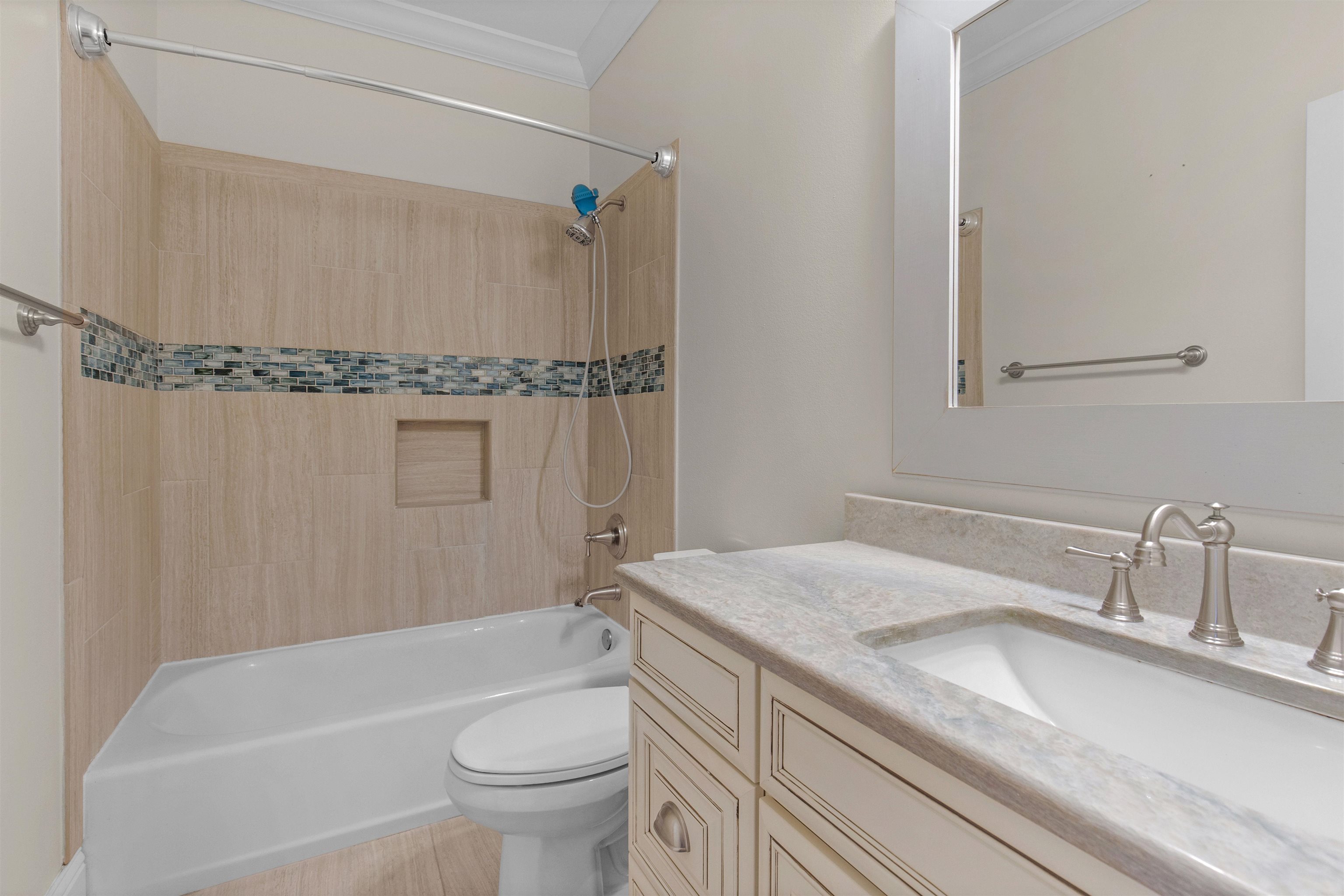 25092 Fairfax Road Daphne, AL 36526 - Photo 19 of 29 Bathroom