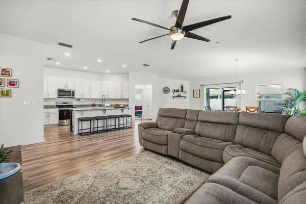 $399,900 | 4599 Plainview Road, St. Cloud, FL 34772