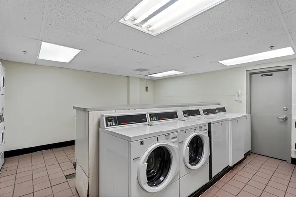 $2,100 | 1025 Hancock Street, Unit 6G, Quincy, MA 02169