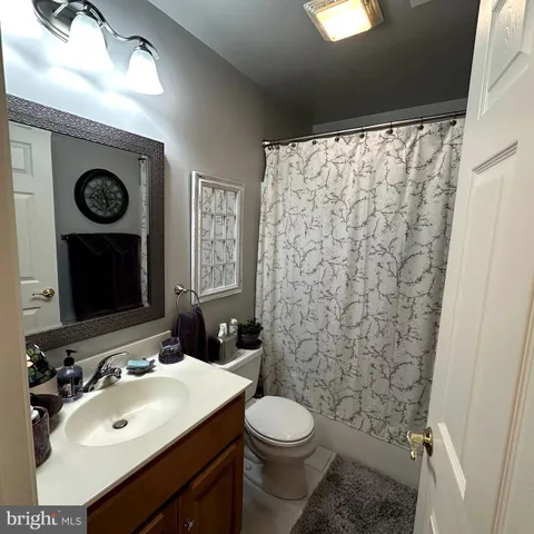 $449,900 | 1736 Carrera Drive, Chambersburg, PA 17202