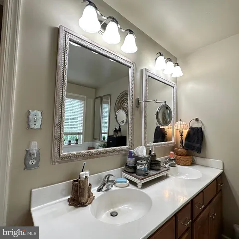 $449,900 | 1736 Carrera Drive, Chambersburg, PA 17202