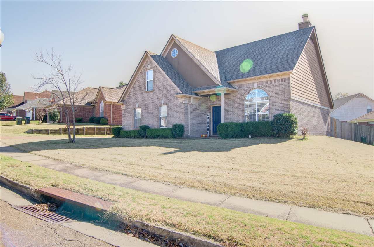 10037 Notting Hill Road Memphis, TN 38016 - Photo 1 of 23 Gallery Image 1