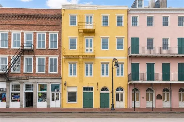$3,350 | 535 Decatur Street, Unit 3, New Orleans, LA 70130