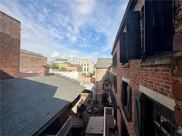 $3,350 | 535 Decatur Street, Unit 3, New Orleans, LA 70130