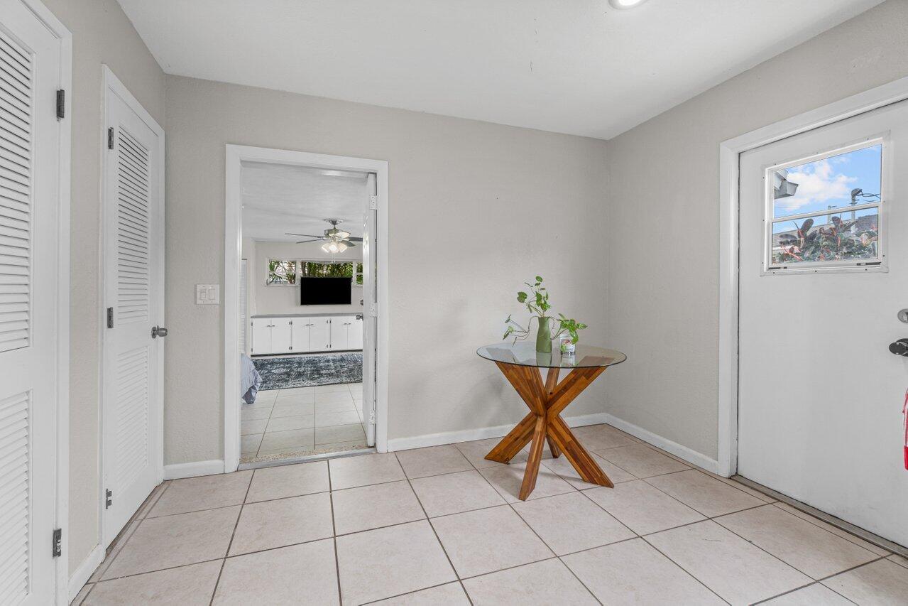 1041 Northwest 3rd Street Boca Raton, FL 33486 - Photo 28 of 35 028-1041Northwest3rdStreet-BocaRaton-FL-