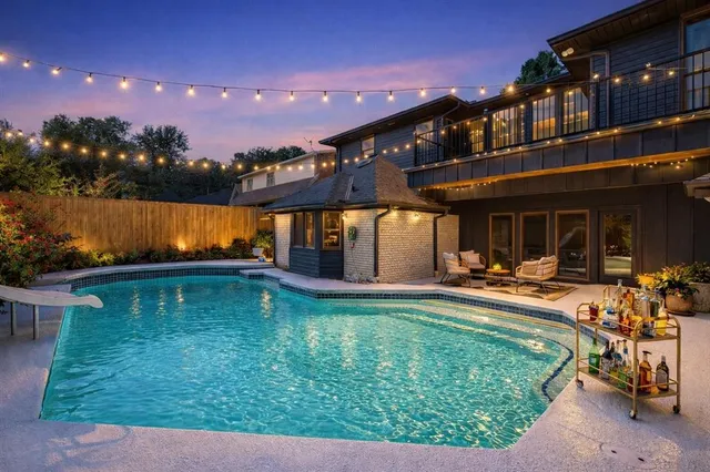 $1,495,000 | 9622 Hilldale Drive, Dallas, TX 75231