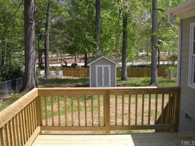 1826 Watkins Street Raleigh, NC 27604 - Photo 5 of 9 a view of a small yard from a balcony