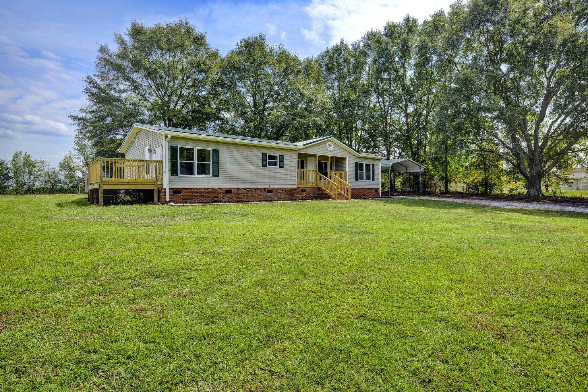 371 Buncombe Road Enoree, SC 29335 - Photo 2 of 27