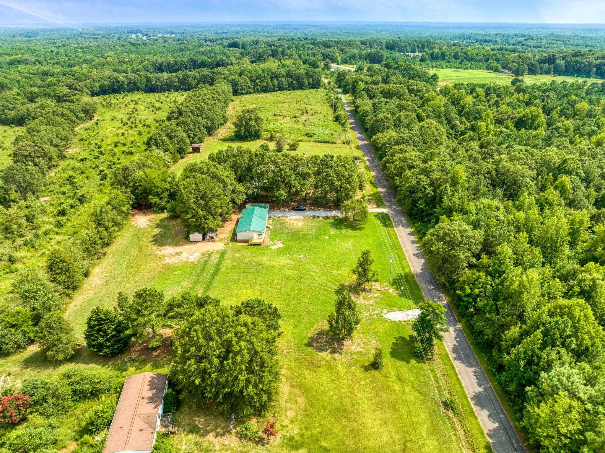 371 Buncombe Road Enoree, SC 29335 - Photo 7 of 27