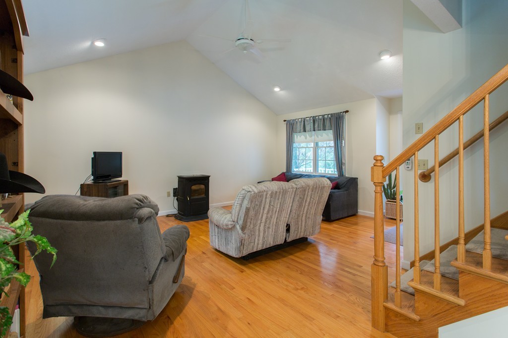 189 Knox Trail Road Warren, MA 01092 - Photo 6 of 21