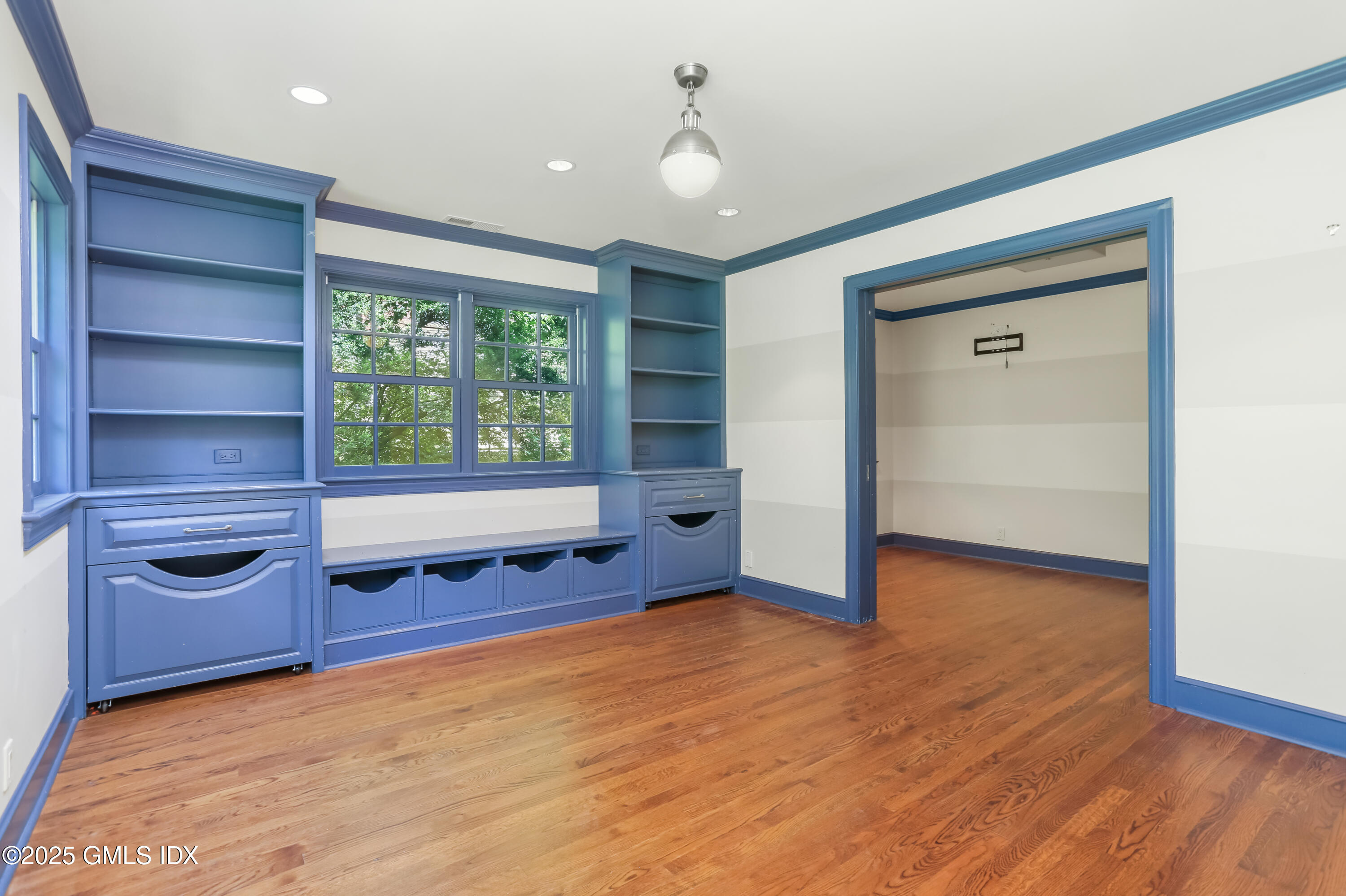 47 Winthrop Drive Riverside, CT 06878 - Photo 21 of 32 wooden floor in an empty room with a window