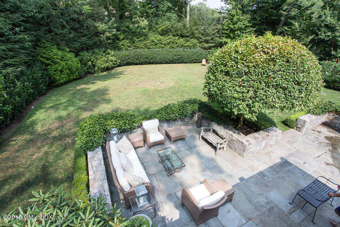 47 Winthrop Drive Riverside, CT 06878 - Photo 26 of 32 Patio