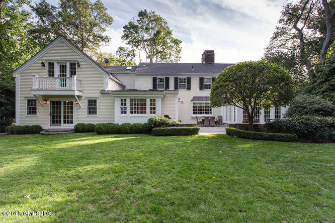 47 Winthrop Drive Riverside, CT 06878 - Photo 28 of 32 a front view of a house with a garden