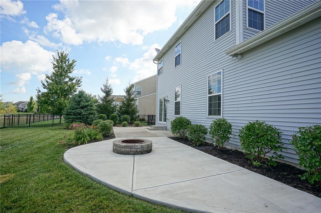 14488 Milton Road Fishers, IN 46037 - Photo 9 of 50 Gallery Image 9