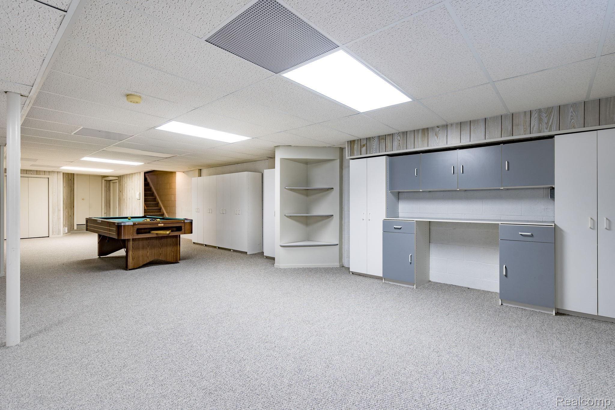 741 Delanoy Court Rochester, MI 48307 - Photo 28 of 39 30-web-or-mls-741-Delanoy-Ct-30.jpg